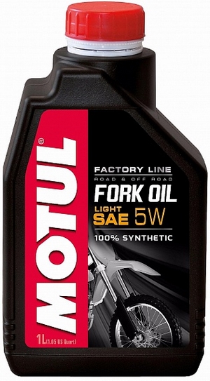Объем 1л. Вилочное масло MOTUL Fork Oil Factory Line Light 5W - 105924 - Автомобильные жидкости. Розница и оптом, масла и антифризы - KarPar Артикул: 105924. PATRIOT.